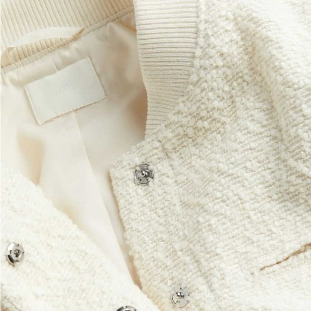 Short bomber jacket - Picture 5 of 7